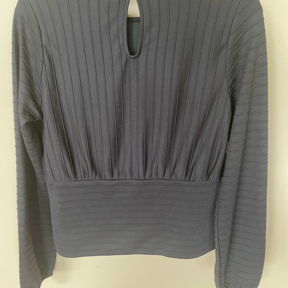 H&M - Picture 2 of 4